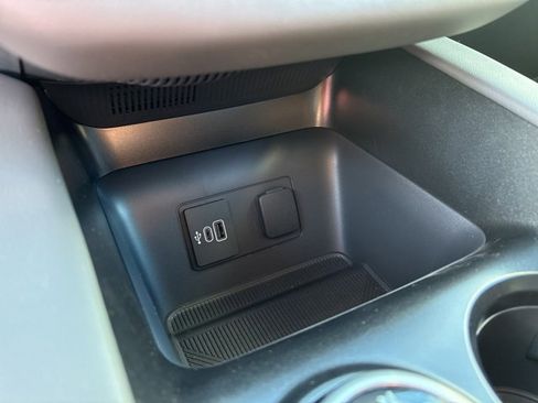 New 2026 Ford Explorer Active image 21