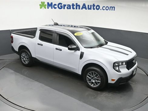 Used 2025 Ford Maverick XLT w/ XLT Luxury Package AWD/4WD image 3