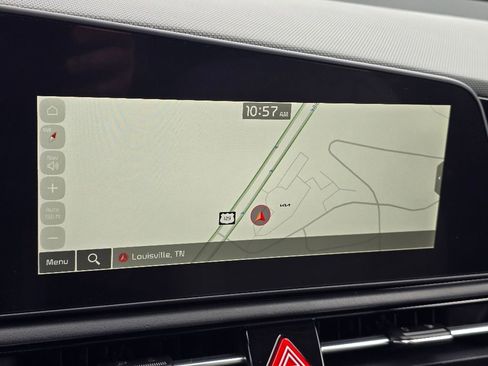 New 2025 Kia Niro EX image 17