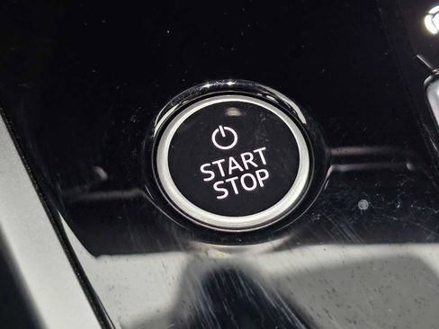 Used 2024 Audi Q4 e-tron Premium Plus w/ Premium Plus image 30