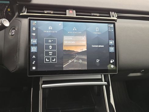 Certified 2025 Land Rover Range Rover Velar S image 20
