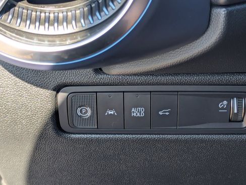 Used 2025 Chevrolet Equinox EV LT w/ Convenience Package image 33