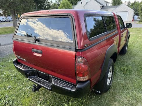 Used 2005 Toyota Tacoma 4x4 Regular Cab image 5