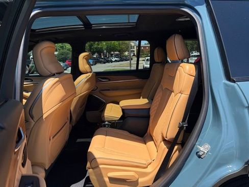 New 2026 Jeep Grand Cherokee L Summit AWD/4WD image 27