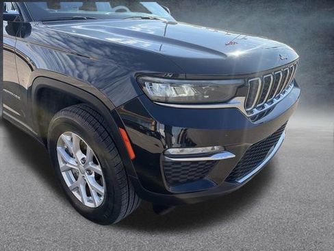 Certified 2024 Jeep Grand Cherokee Limited image 58