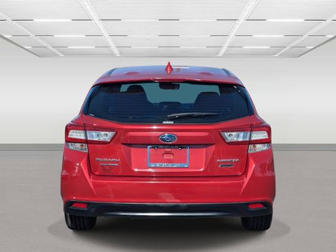 Used 2017 Subaru Impreza 2.0i Sport image 4