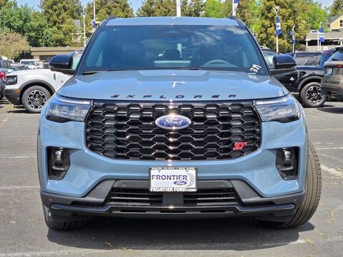 New 2026 Ford Explorer ST w/ Sun And Sound Package AWD/4WD image 2