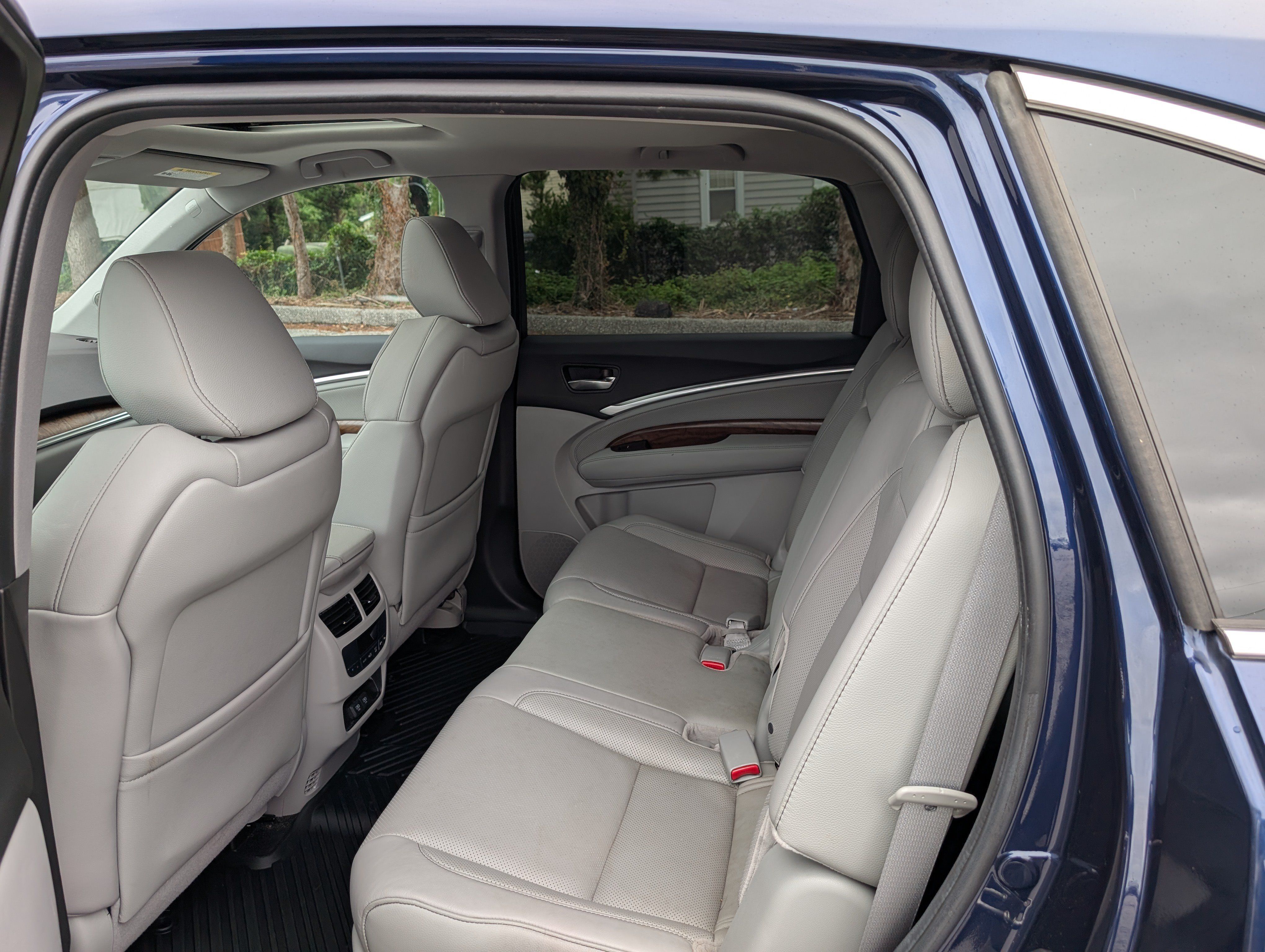 Used 2020 Acura MDX w/ Technology Package AWD/4WD image 15