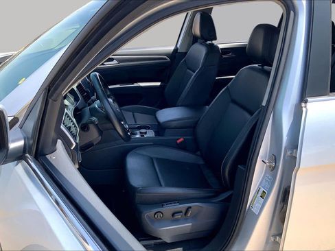 Used 2018 Volkswagen Atlas SEL AWD/4WD image 7