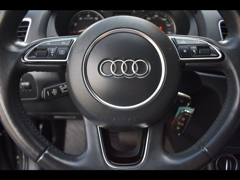 Used 2018 Audi Q3 2.0T Premium AWD/4WD image 13
