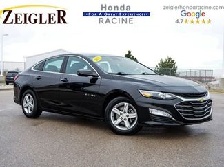 Used 2023 Chevrolet Malibu LT video 1