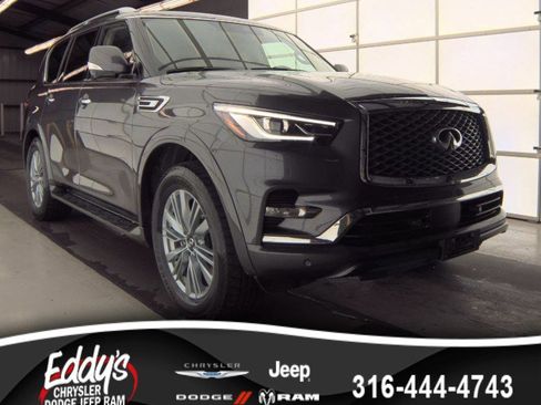 Used 2024 INFINITI QX80 Luxe image 1