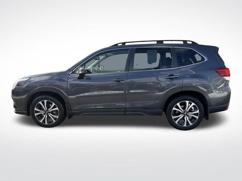 Certified 2022 Subaru Forester Limited image 12