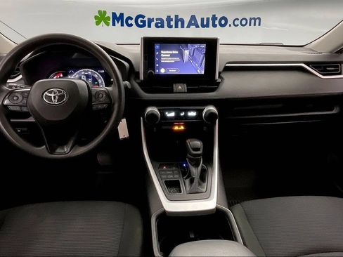Used 2024 Toyota RAV4 LE AWD/4WD image 20