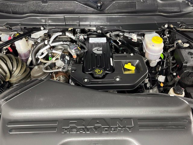 Used 2026 RAM 2500 Laramie AWD/4WD image 8