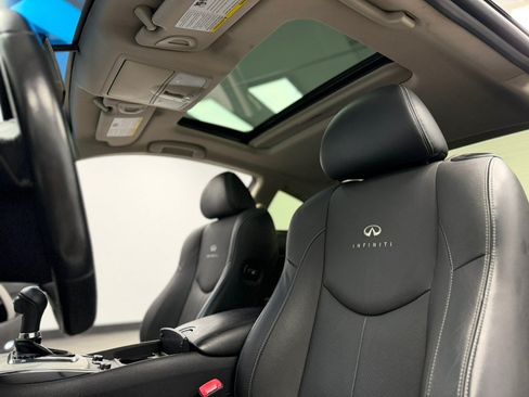 Used 2014 INFINITI Q60 AWD Coupe w/ Premium Package image 38