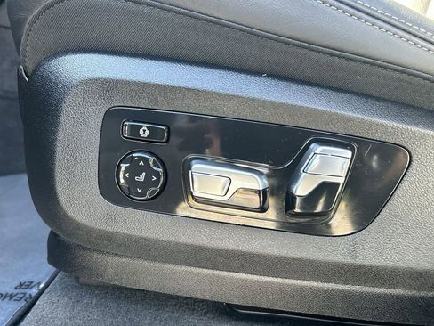 Used 2026 BMW X5 sDrive40i RWD image 38