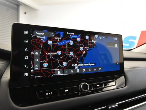 Used 2025 Mitsubishi Outlander SE image 23