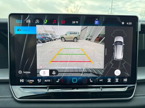 New 2026 Volkswagen Tiguan SE image 15