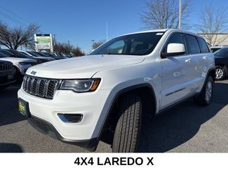 Used 2022 Jeep Grand Cherokee Laredo X AWD/4WD video 3