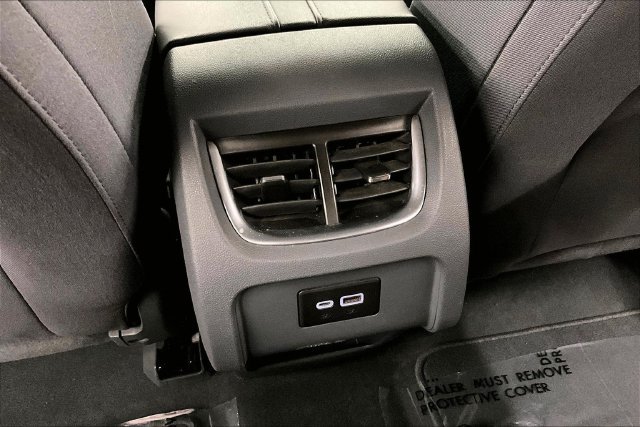 Used 2022 Chevrolet Blazer LT FWD image 32