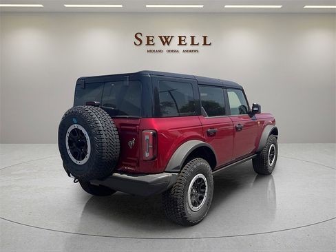 New 2025 Ford Bronco Badlands image 5