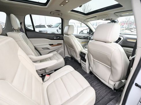 Used 2017 GMC Acadia Denali w/ Technology Package image 30