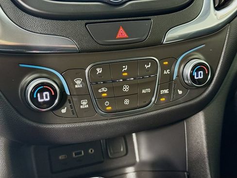 Used 2021 Chevrolet Equinox LT FWD image 15