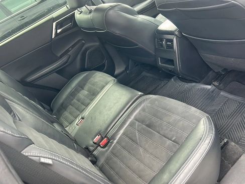 Used 2022 Mitsubishi Outlander SEL Black Edition AWD/4WD image 15