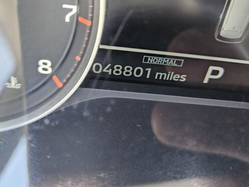 Used 2024 Mitsubishi Outlander SE image 29