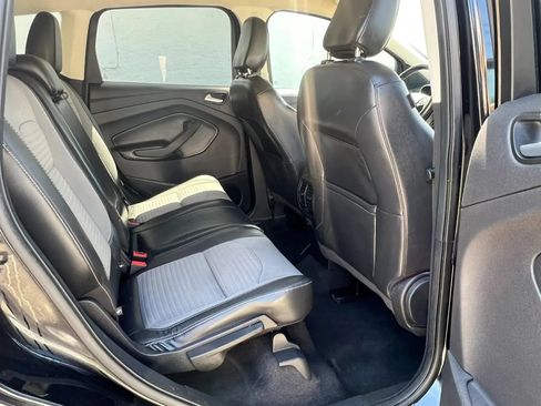 Used 2019 Ford Escape SE AWD/4WD image 28