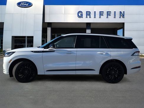 New 2026 Lincoln Aviator Reserve w/ Luxury Package image 10