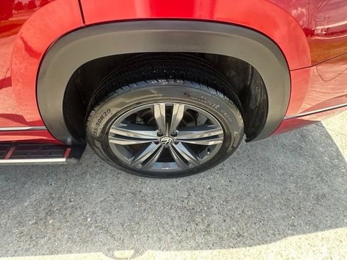 Used 2021 Volkswagen Atlas SE FWD image 16