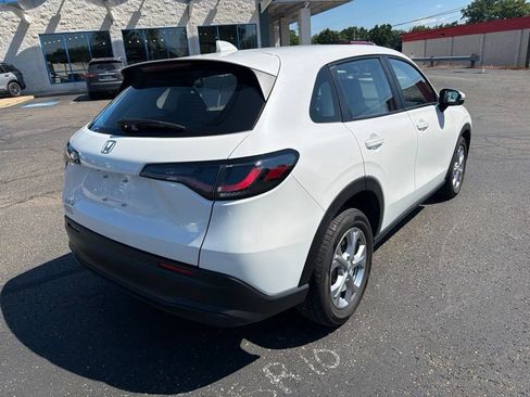 Used 2025 Honda HR-V LX image 7