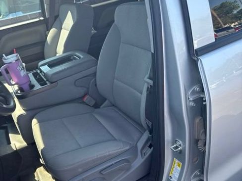 Used 2017 Chevrolet Silverado 1500 W/T w/ WT Convenience Package AWD/4WD image 9