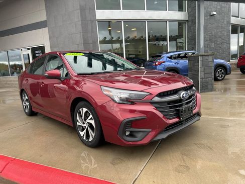 Used 2023 Subaru Legacy Premium image 2
