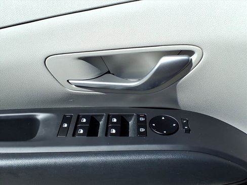 Used 2025 Hyundai Tucson SEL image 16