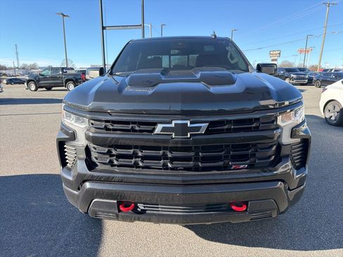 Used 2023 Chevrolet Silverado 1500 LT Trail Boss w/ Convenience Package II image 10