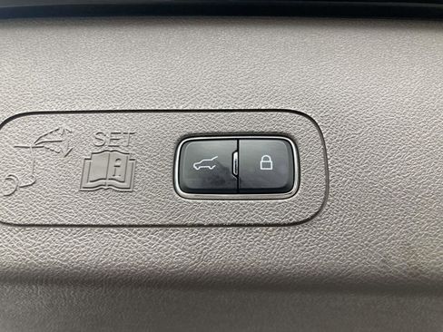 Certified 2023 Lincoln Aviator Reserve w/ Equipment Group 201A image 16