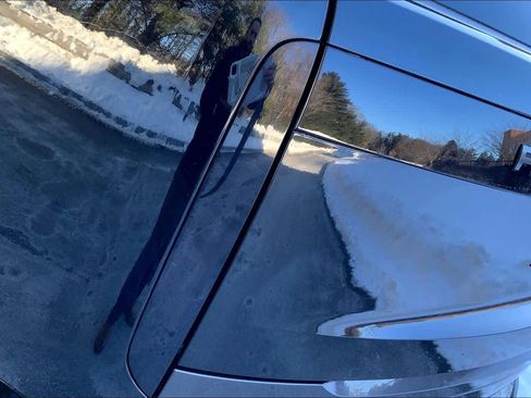 Used 2023 Land Rover Range Rover Autobiography image 27