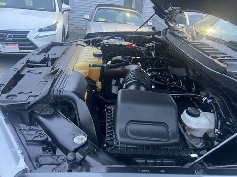 Used 2020 Ford F150 XLT w/ Equipment Group 302A Luxury AWD/4WD image 40