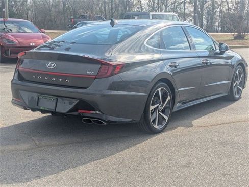 Used 2023 Hyundai Sonata SEL Plus image 9