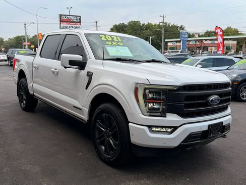 Used 2021 Ford F150 Lariat w/ Equipment Group 502A High AWD/4WD image 4
