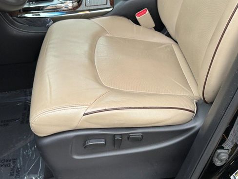 Used 2017 Nissan Armada SL image 23