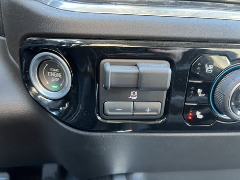 Certified 2025 Chevrolet Silverado 3500 LTZ w/ LTZ Premium Package image 24