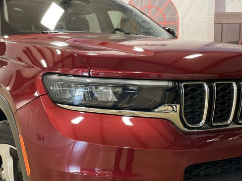 Used 2021 Jeep Grand Cherokee L Limited RWD image 10