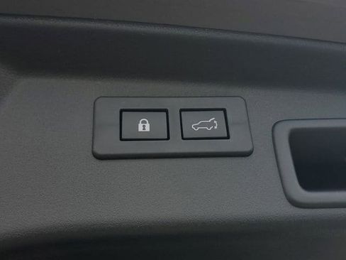 New 2026 Subaru Outback Premium image 9