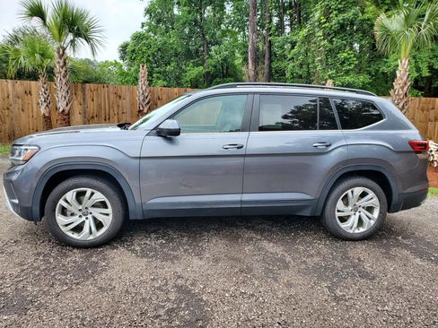 Used 2021 Volkswagen Atlas SE AWD/4WD image 3