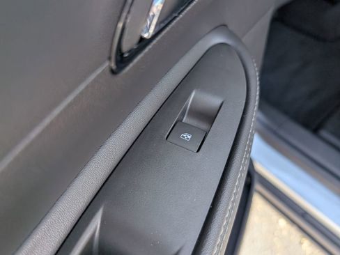 Used 2022 Buick Encore Preferred w/ Safety Package image 11