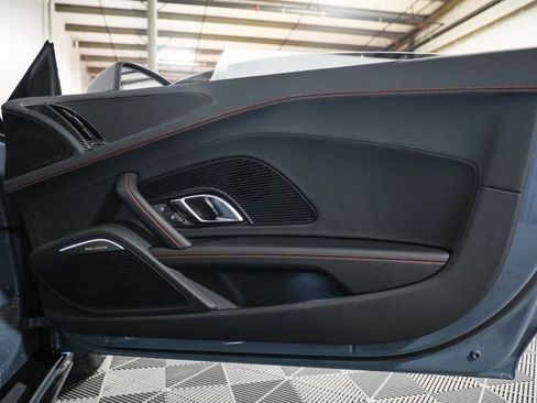 Used 2022 Audi R8 V10 performance image 20